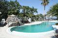 Hotel Mirage De Charme - La piscina con cascata cervicale