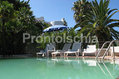 Paco Residence - La piscina termale con il solarium attrezzato