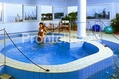 Albergo San Montano - La piscina idromassaggio interna