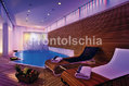 Albergo della Regina Isabella - Piccola piscina idromassaggio con angolo relax