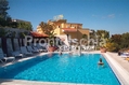 Hotel La Luna - La piscina esterna e il solarium