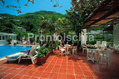 Hotel Magnolia - Il solarium sulla piscina