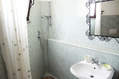 Bagno privato della dependance Limoni.